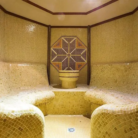 Stream Spa Suite شقة *