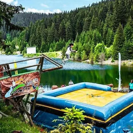 студио 307, к-с стрийм ризорт,
